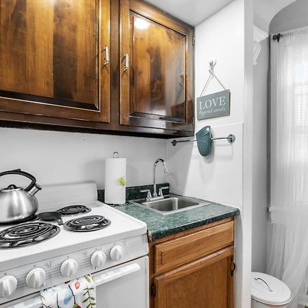 Stylish Studio In City Center Филаделфия Екстериор снимка