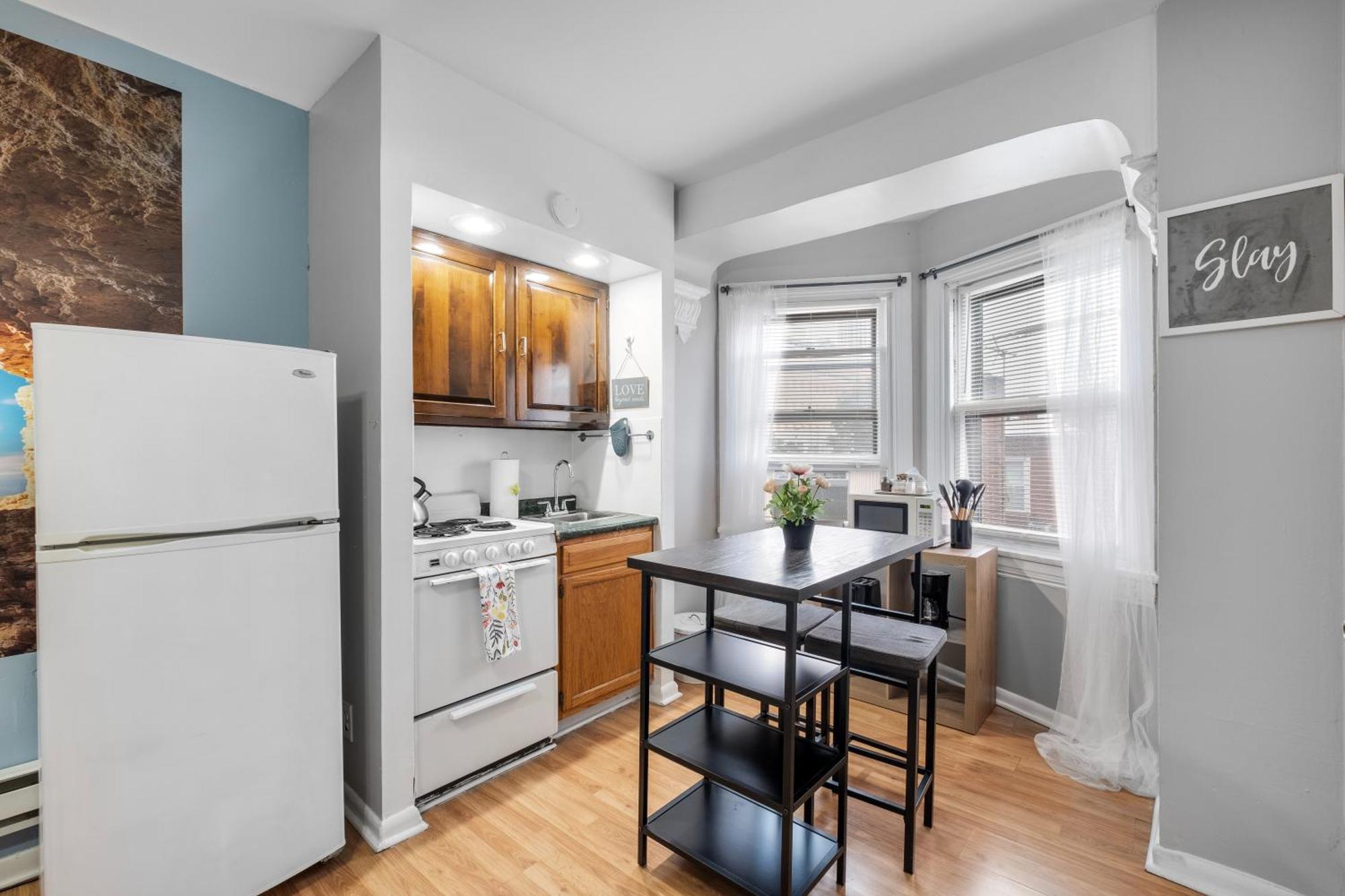 Stylish Studio In City Center Филаделфия Екстериор снимка