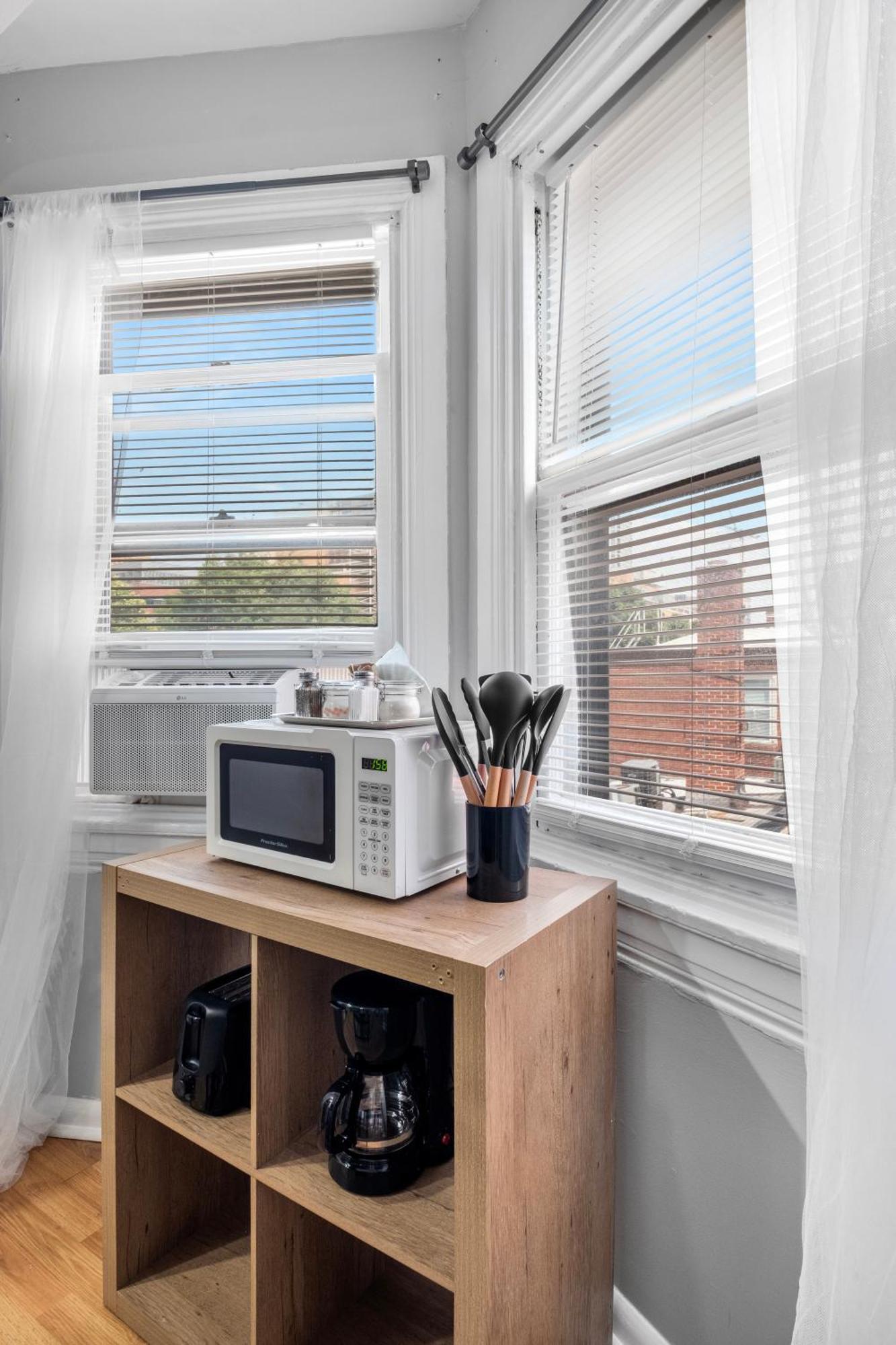 Stylish Studio In City Center Филаделфия Екстериор снимка